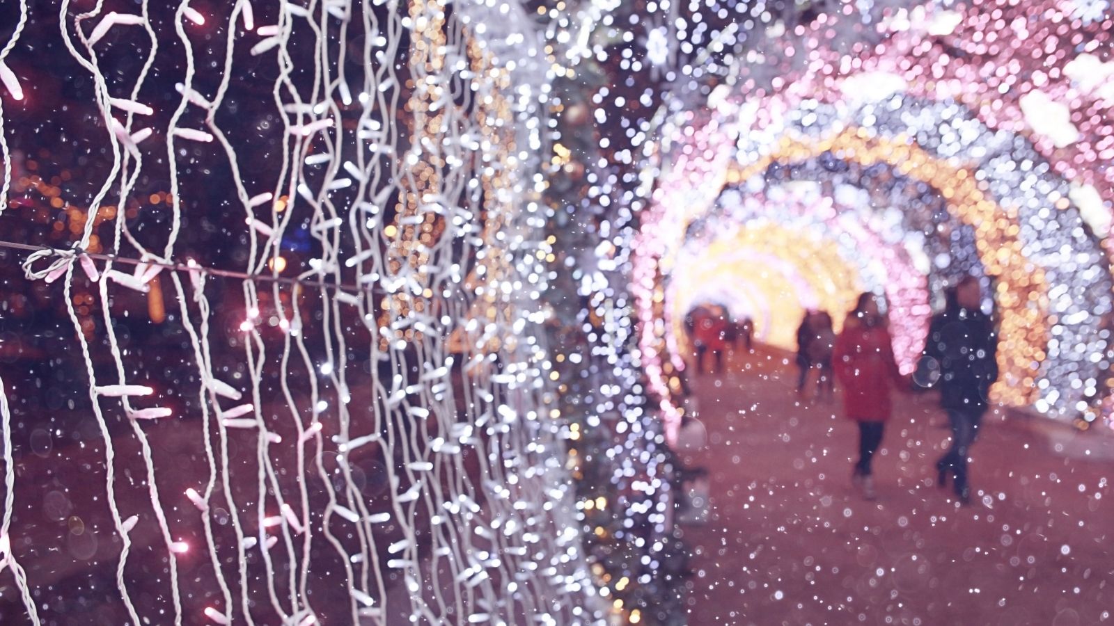 10 Ways to Celebrate the Holidays & Christmas in Dallas 2021